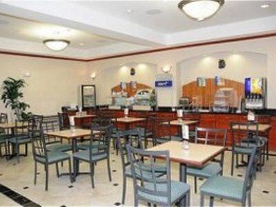Express & Dallas - I-20 By Ihg 3* Grand Prairie